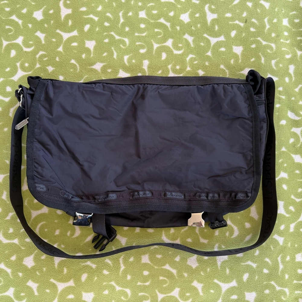 COPY - LeSportsac messenger bag black silver crossbody book bag excellent condi…